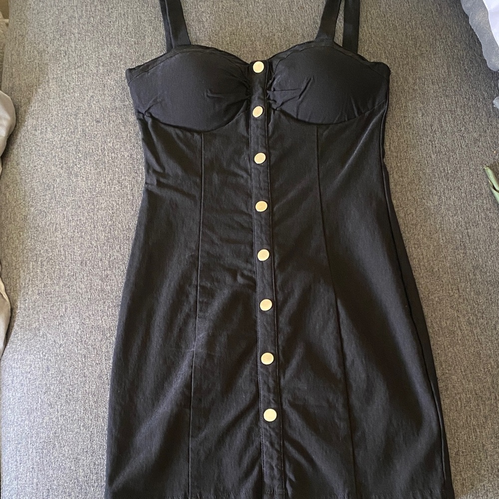 Chic Black Button-Front Midi Dress